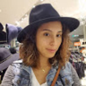 Meet your Posher, Mariela